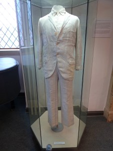 Klaus Kinski Fitzcarraldo outfit